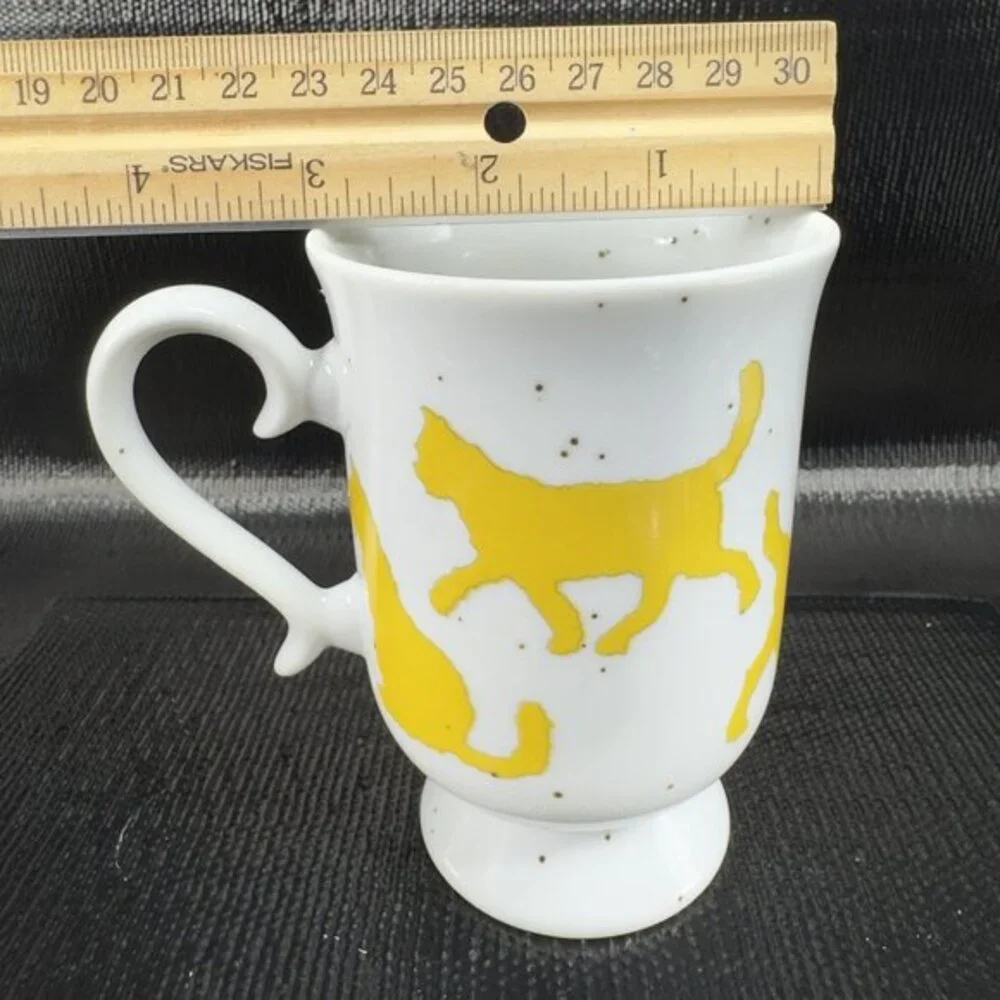 Silhouette‎ Speckled Yellow Cat Footed Pedestal Coffee Mugs Cups Set 2 Ceramic
